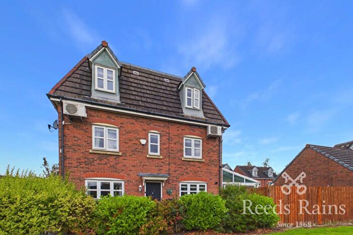 4 Bedroom Semi-Detached House For Sale In Crompton Walk, Buckshaw Village, Chorley, Lancashire, PR7