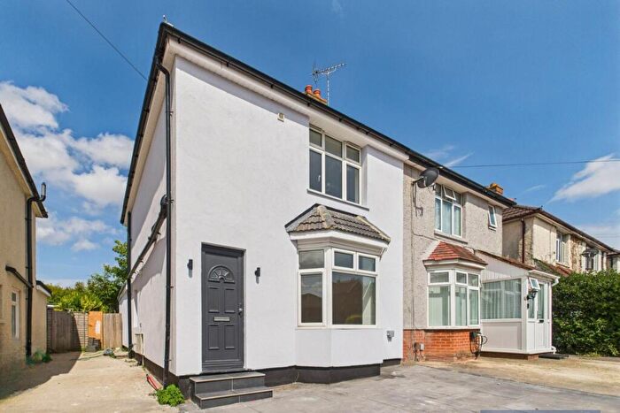 4 Bedroom House For Sale In Hatley Road, Southampton, SO18
