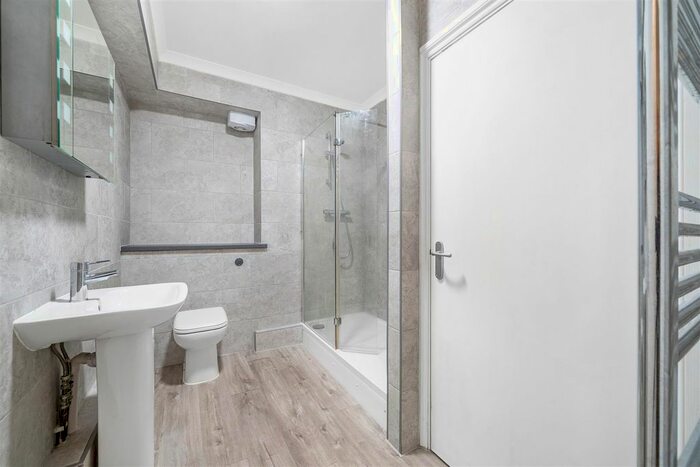 1 Bedroom Flat To Rent In Cotswold Street, West Norwood, SE27