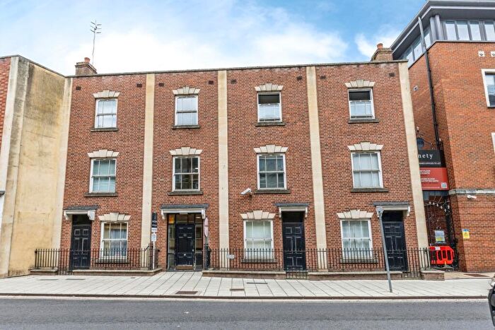 1 Bedroom Flat For Sale In Victoria Street, Bristol, Avon, BS1