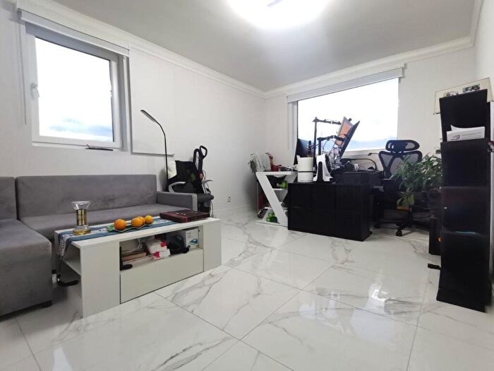 1 Bedroom Flat To Rent In Keats House, Porchester Mead, Beckenham, Bromley, BR3