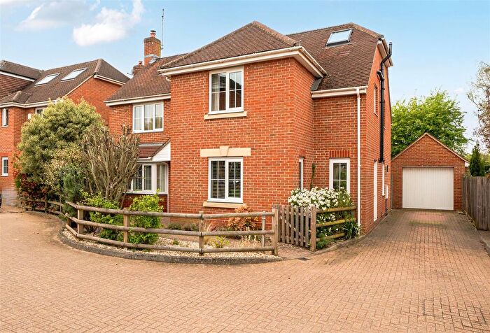 5 Bedroom Detached House For Sale In Old Woosehill Lane Wokingham, Berkshire, RG41