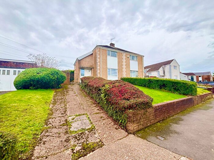 2 Bedroom Semi Detached House For Sale In Carmel Road, Winch Wen, Swansea, SA1