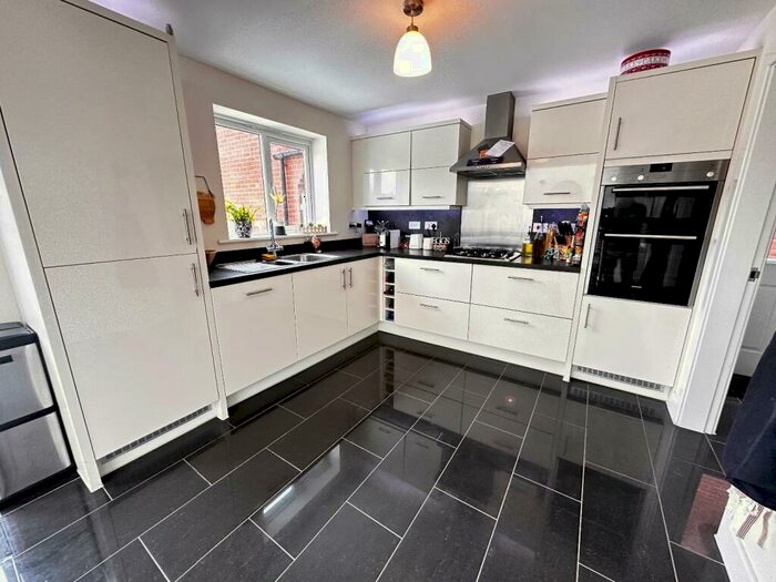 4 Bedroom Detached House For Sale In Teeswater Close, Long Lawford