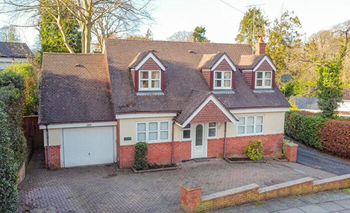 3 Bedroom Detached House For Sale In Raby Drive, Raby Mere, CH63