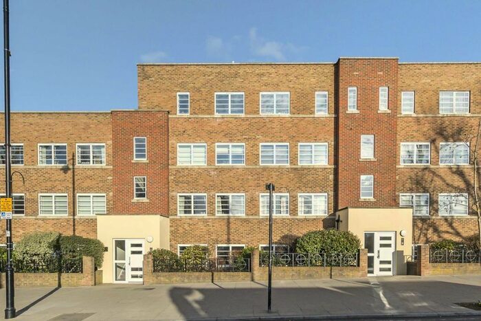2 Bedroom Flat To Rent In Derwent Yard, Derwent Road, London, W5