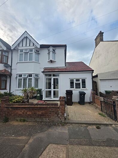 4 Bedroom Semi Detached House To Rent In Surrey Road, Dagenham, RM10