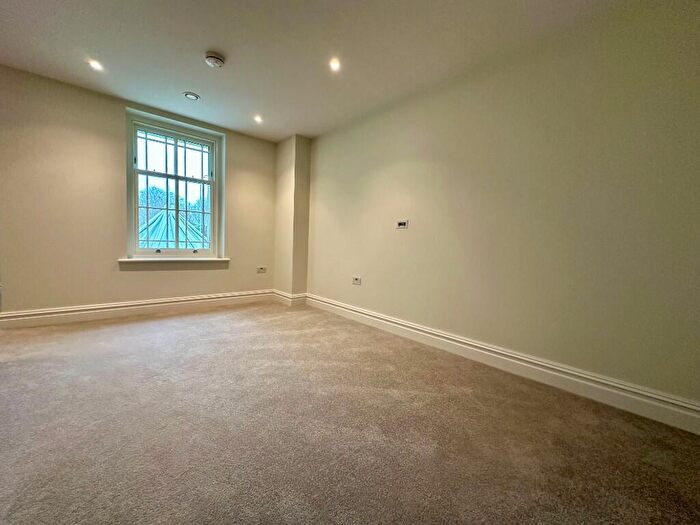 1 Bedroom Retirement Property For Sale In Off Fountain Way, Wilton Road, Salisbury, SP2