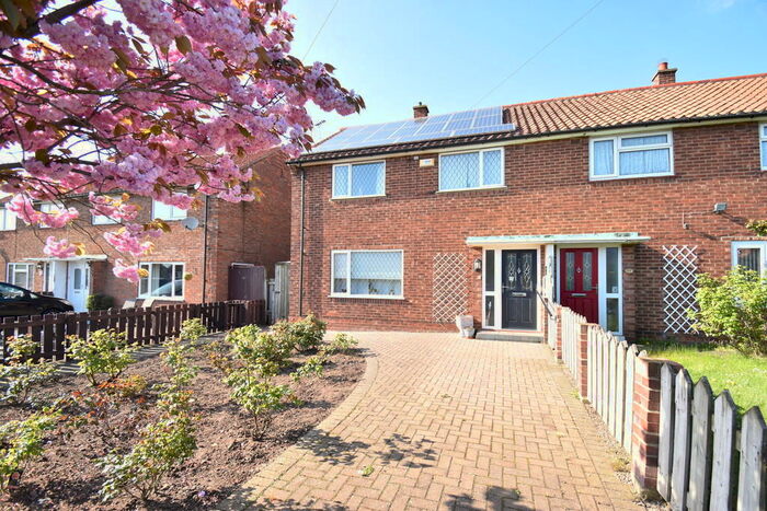 3 Bedroom Semi-Detached House To Rent In Bullamoor Road, Northallerton, DL6