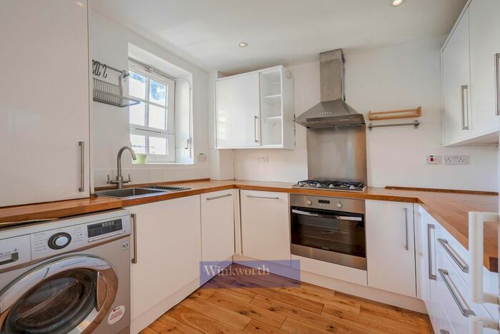 2 Bedroom Flat To Rent In Whitgift Street, London, SE11