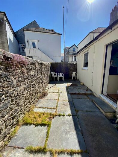 6 Bedroom Property To Rent In Hill Park Crescent, Plymouth, PL4