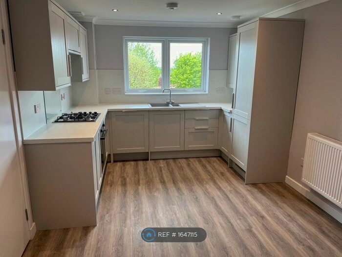 2 Bedroom Flat To Rent In Ballantrae Drive, Newton Mearns, Glasgow, G77