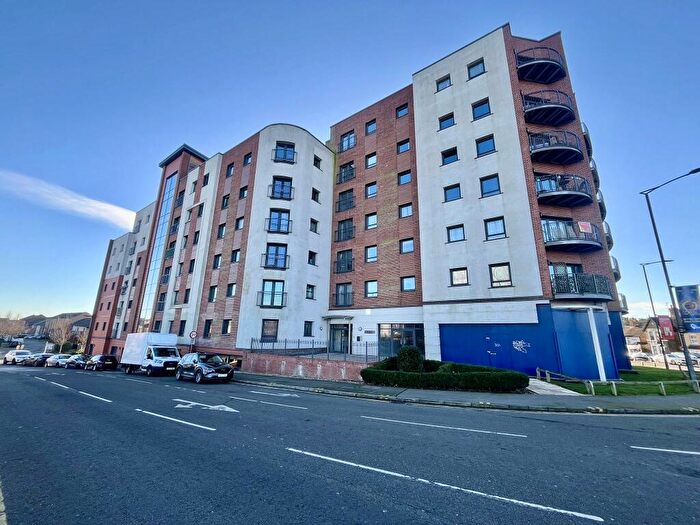 2 Bedroom Apartment To Rent In Hawksbill Way, Peterborough, PE2