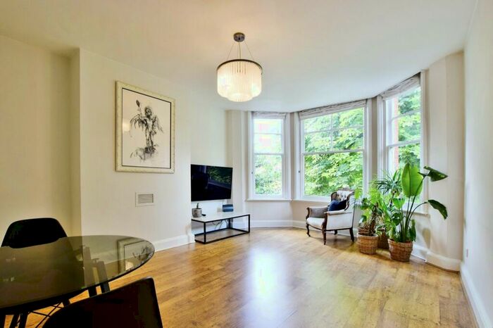 2 Bedroom Apartment To Rent In Old Lansdowne Road, Manchester, Greater Manchester, M20