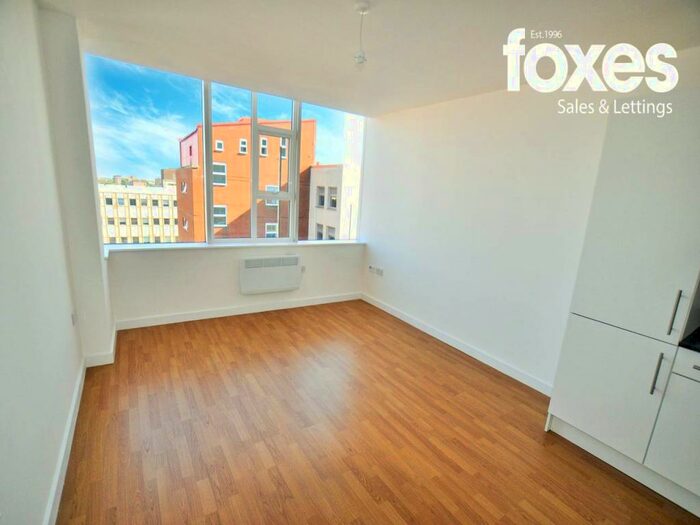 1 Bedroom Flat To Rent In The Chocolate Box, - Christchurch Road, Bournemouth, BH1