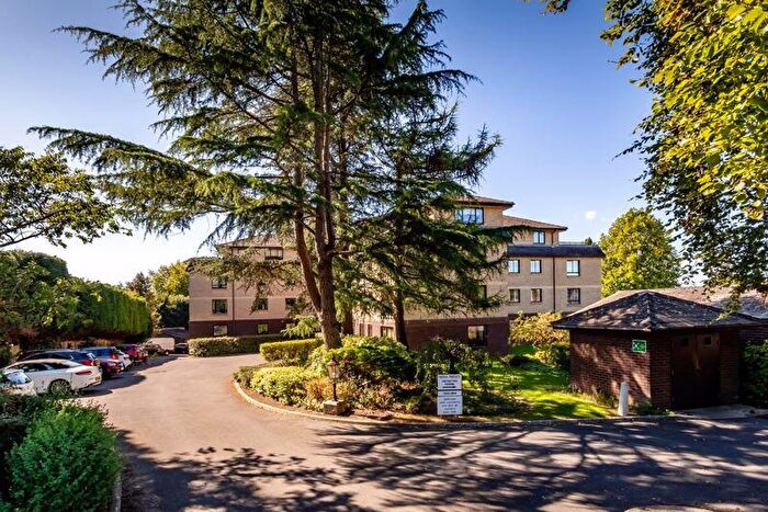 3 Bedroom Apartment For Sale In Julian Road | Sneyd Park, BS9