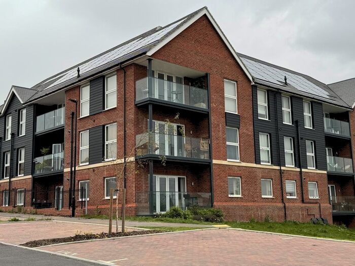 2 Bedroom Flat To Rent In Ackers Drive, Ebbsfleet Valley, Swanscombe, DA10