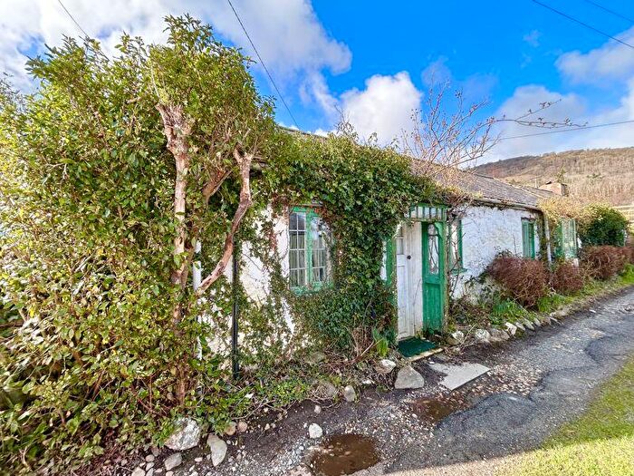 3 Bedroom Cottage For Sale In Rowen, Conwy, LL32