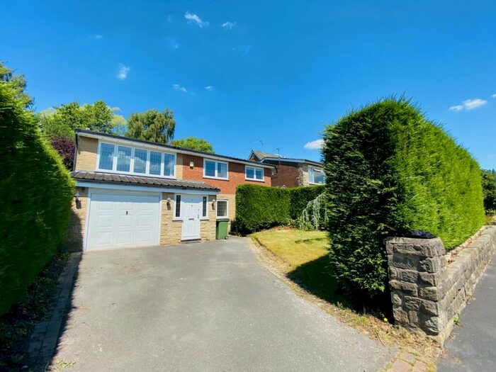 4 Bedroom Detached House To Rent In Fernwood, Marple Bridge, Stockport, SK6