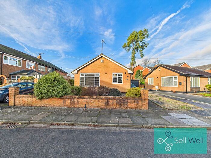 2 Bedroom Detached Bungalow For Sale In Oakwood Avenue, Swinton, Manchester, M27