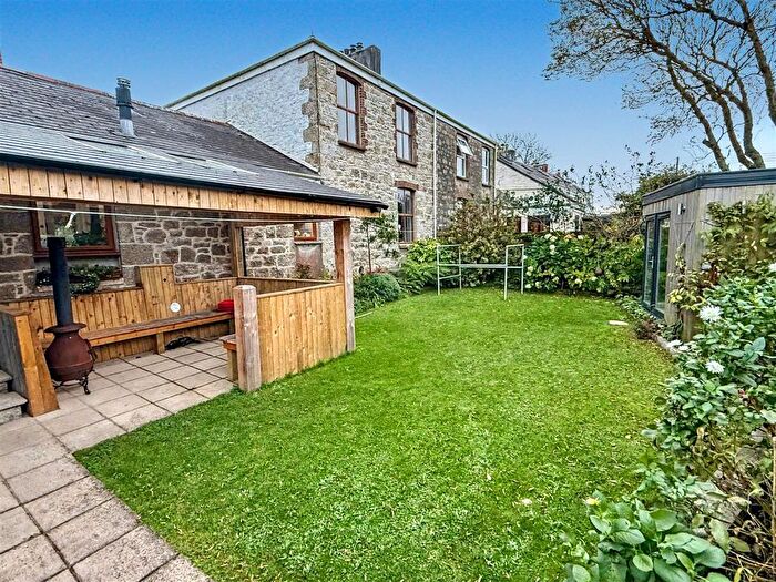 3 Bedroom Semi-detached House For Sale In Lamanva, Penryn, TR10