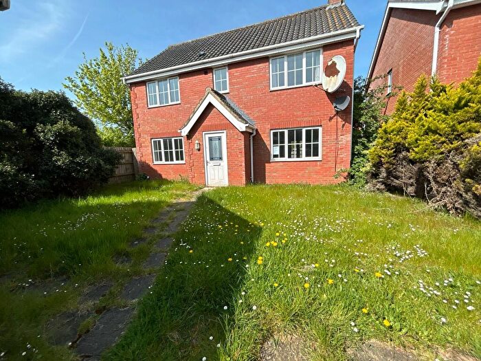 4 Bedroom Detached House For Sale In Mardle Street, Norwich, NR5