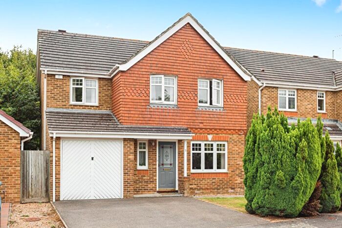 4 Bedroom Detached House For Sale In Foxglove Close, Burgess Hill, RH15