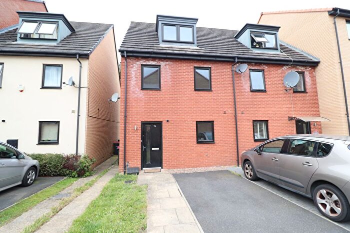 3 Bedroom Semi-Detached House To Rent In Stables Way, Wath-Upon-Dearne, Rotherham, S63