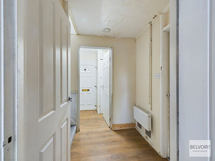 3 Bedroom End Of Terrace House For Sale In Beldon Place, Sheffield, S2