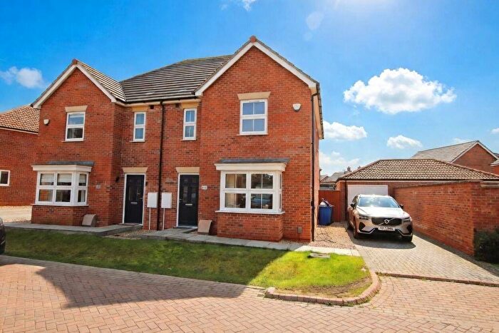 3 Bedroom Semi-Detached House For Sale In Kristiansand Close, New Waltham, DN36