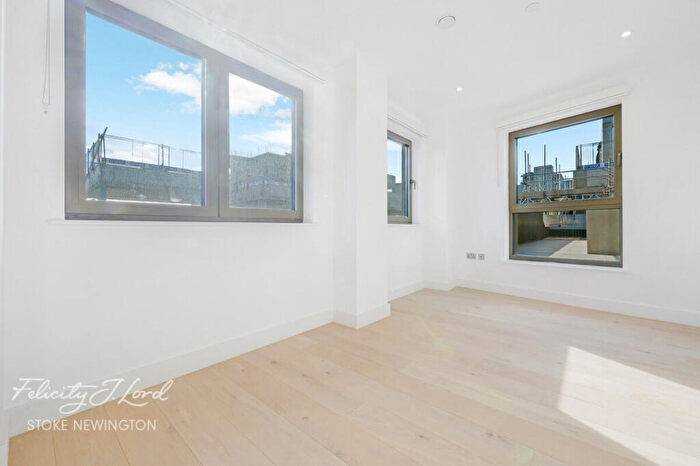 2 Bedroom Apartment To Rent In Trego Road, London, E9