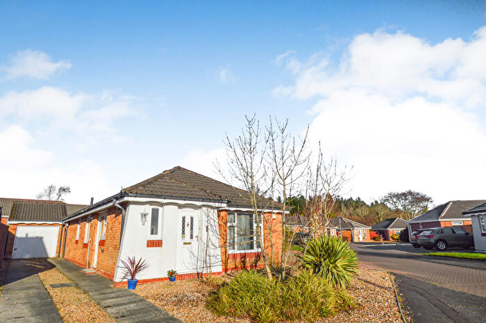 3 Bedroom Detached Bungalow For Sale In Wardlaw Gardens, Lawthorn, Irvine, KA11