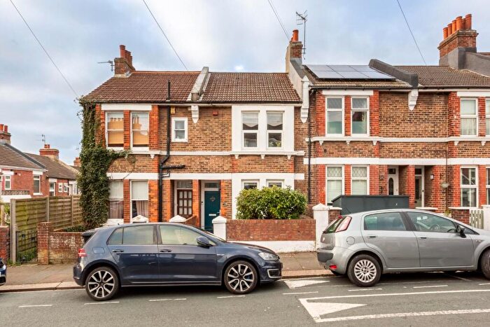 2 Bedroom House For Sale In Buller Road, Brighton, BN2
