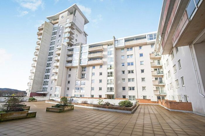 1 Bedroom Flat For Sale In Heol Glan Rheidol, Cardiff, CF10