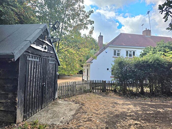 3 Bedroom Property To Rent In Paul's Nursery Road, High Beech, Loughton, IG10