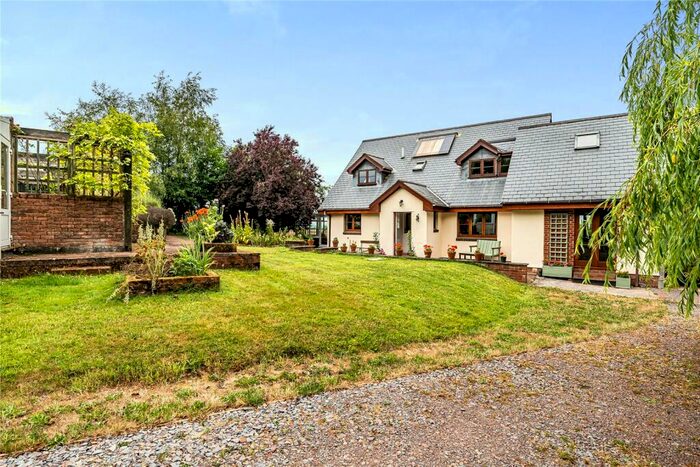 3 Bedroom Detached House For Sale In Butterleigh, Cullompton, Devon, EX15