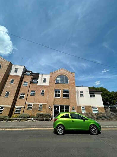 2 Bedroom Apartment For Sale In Freemans Court, Station Road, Rushden, Northamptonshire, NN10