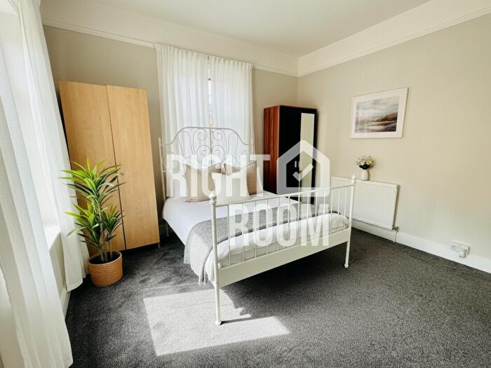 2 Bedroom Terraced House To Rent In Shearer Road, Portsmouth, PO1