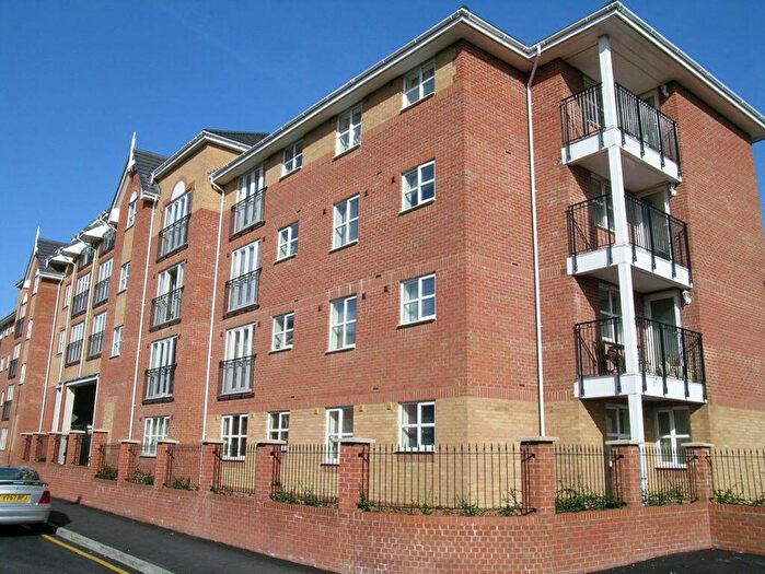 2 Bedroom Flat To Rent In Noble Court, SL2