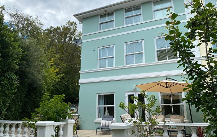 4 Bedroom End Of Terrace House For Sale In Wellswood, Torquay, TQ1