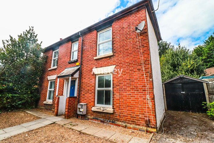 5 Bedroom Detached House To Rent In Osborne Road North, Southampton, SO17