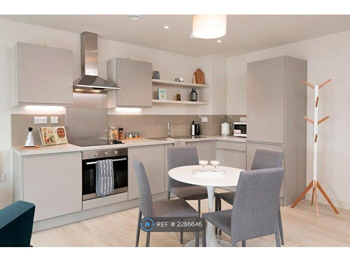 1 Bedroom Flat To Rent In Manchester, Manchester, M15