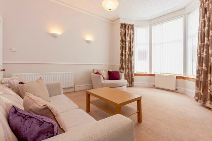 2 Bedroom Flat To Rent In Union Grove, The City Centre, Aberdeen, AB10