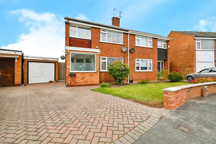 3 Bedroom Semi-Detached House For Sale In Sandridge Road, Pensby, Wirral, CH61