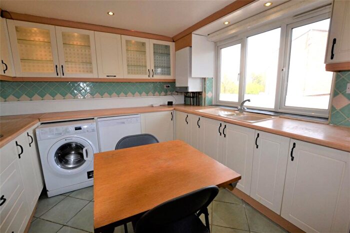3 Bedroom Maisonette To Rent In Olley Close, Wallington, SM6