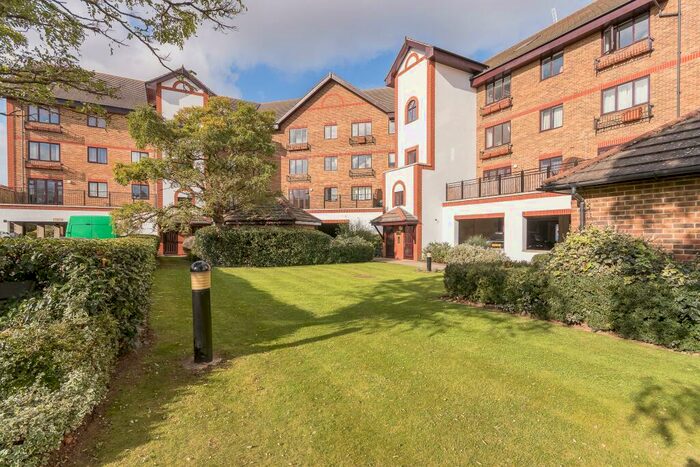 1 Bedroom Flat To Rent In Regents Court, Sopwith Way, KT2