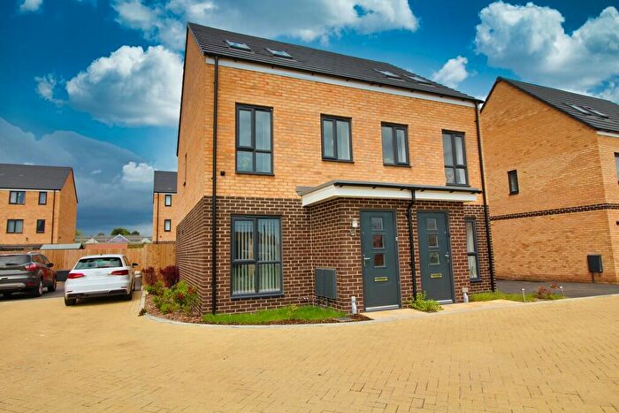 3 Bedroom Semi-Detached House To Rent In Christopher Garnett Chase, Stanway, Colchester, CO3