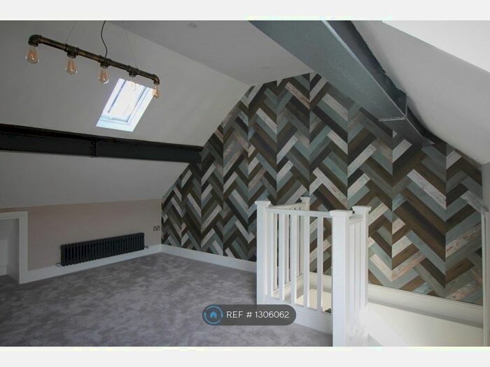 2 Bedroom Flat To Rent In George Street, Hull HU1