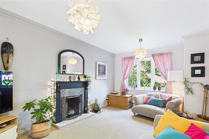 4 Bedroom Detached House For Sale In Mallard Way, Aldermaston, Reading, Berkshire, RG7