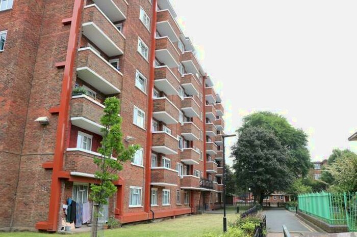 4 Bedroom Flat To Rent In Jubilee Street, Jarman House, London, E1
